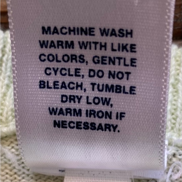 Vintage Baby‎ Gap Newborn (7-12 lbs)  Pale Green Embroidered Button Up Sweater - Picture 4 of 9